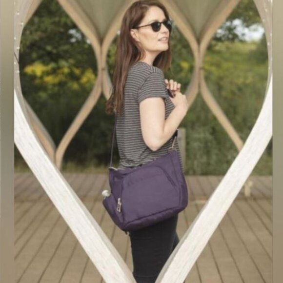 Travelon Grey Anti-Theft Classic Crossbody Bucket Bag - Picture 10 of 10